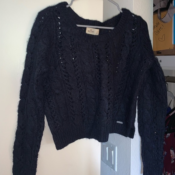Hollister Sweaters - Cropped Navy Hollister Sweater